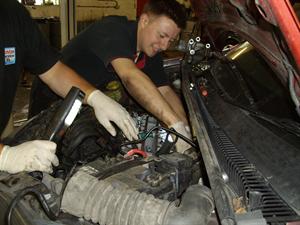 New head gasket being fitted